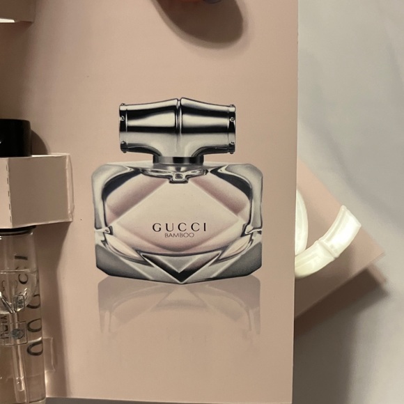 Gucci Bamboo Eau de Parfum in Silver and Pink - Picture 6 of 8